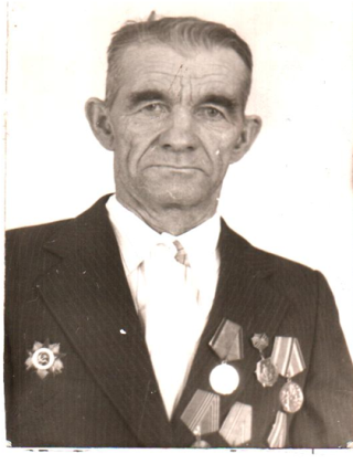 Кузубов Михаил Ефимович.